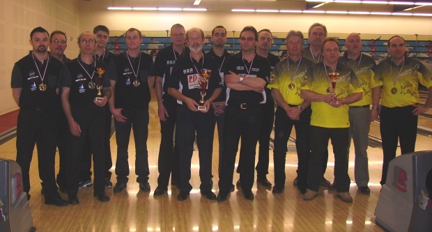 2007-2008-Championnat-Clubs-R2B-Hommes-Podium-S.jpg (110902 octets)